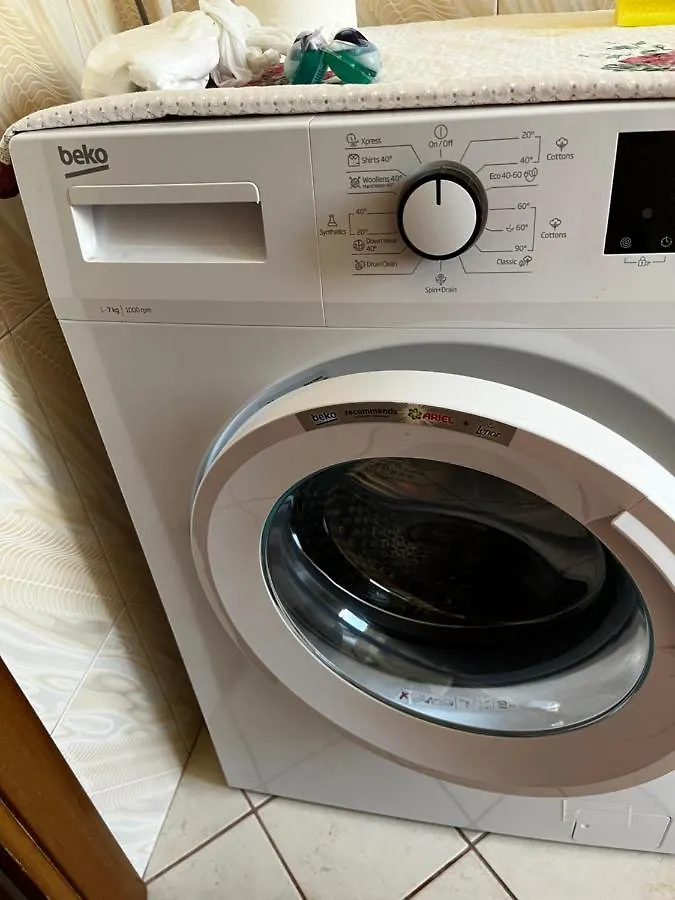 Appartamento Incantevole Con Posto Auto Privato Wlora Albania